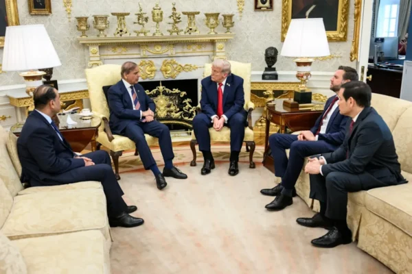 Pakistan hosting critical Iran–US peace talks with Pakistan