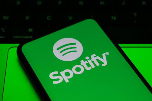 Spotify AI Running Mode interface showing 7 smart features that make Premium worth it for runners
