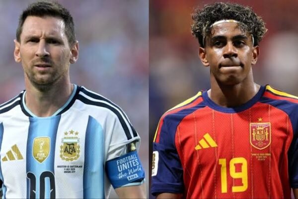 Spain vs Argentina World Cup 2026 final in New Jersey, stadium view with fans and players before kickoff